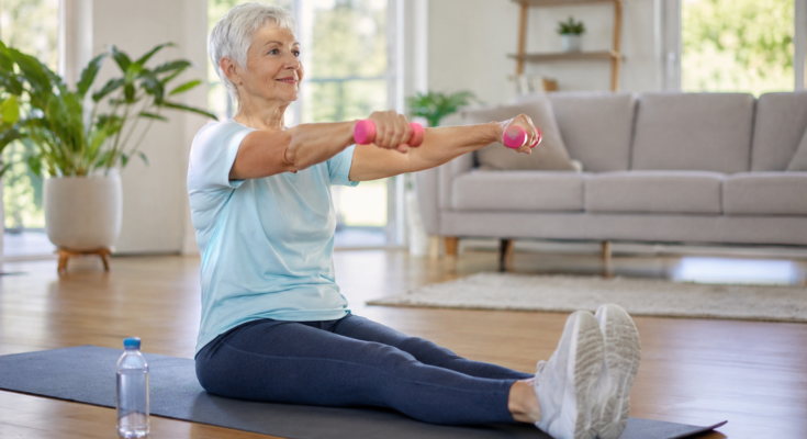 Simple Habits for Maintaining Strength and Mobility as You Age